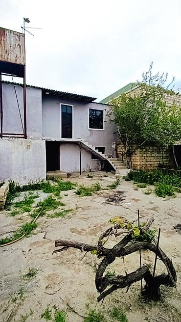 Lökbatan qəs. 6 otaqlı, 350 kv. m, Kredit var, Orta təmir