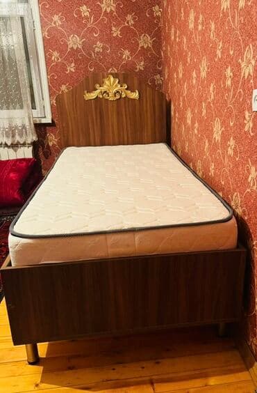 tek neferlik yataq ikinci əl: Təcili satılır! 2 Ayın kravatıdı təcili satılır geniş bazası Var — 1