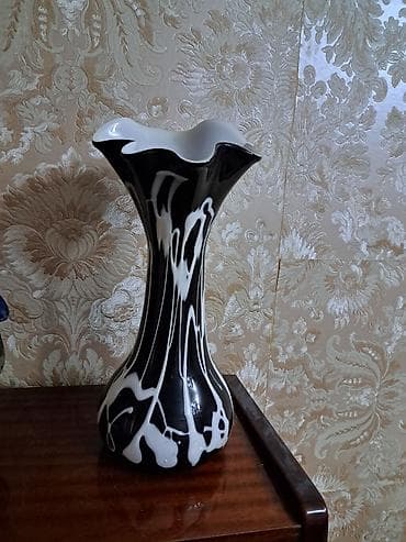 Digər ev dekoru: Bir vaza — 1