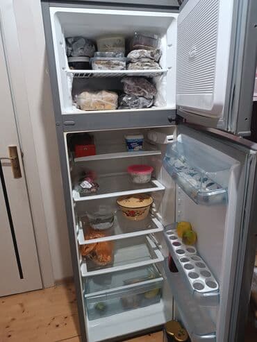 ət cəkən masin: TƏCİLİ SATILIR,📌📌📌 Soyuducu satılır. Nofros deyil.tam işləkdir — 2