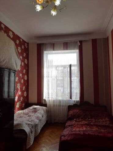 stalinka binalar: Bakı, 3 otaqlı, Köhnə tikili, 88 kv. m — 6