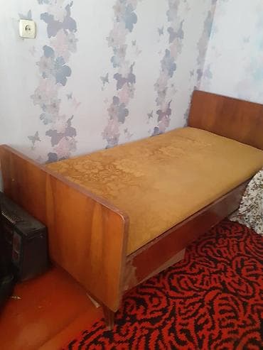 dolab taxt: Divan, Divan — 2