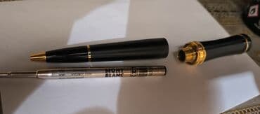 fosfor ulduz: Montblanc - Rəng: dərin qara korpus, qızılı detallarla - Material — 4