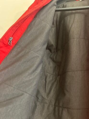 Футболки: L — 7