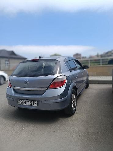 opel frontera: Opel Astra H, 5 qapılı heçbek, gümüşü rəng. Endirim olacaq — 2