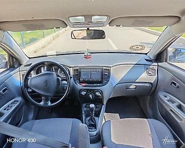 təkər satsi: Kia Rio: 1.4 l | 2006 il Sedan — 9