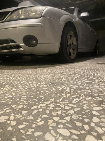 Yağlar və avtokimyəvi maddələr: Ford Mondeo: 2 l | 2003 il 290000 km Sedan — 4