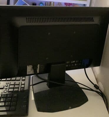 kompüte: HP masaüstü kompüter seti - Marka: HP (sistem bloku və monitor) - — 2