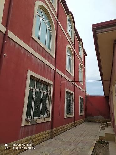 gencede ev: Salam.evimiz 3 mərtəbəli villa dur.butun sənədləri qaydasındadır(paket — 3