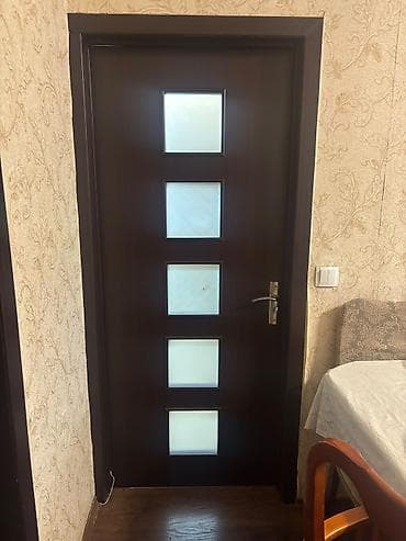 seyfi qapi: Qapılar yaxşı vəziyyətdədir ev təmirə getdiyi üçün satılır her biri 75 — 3