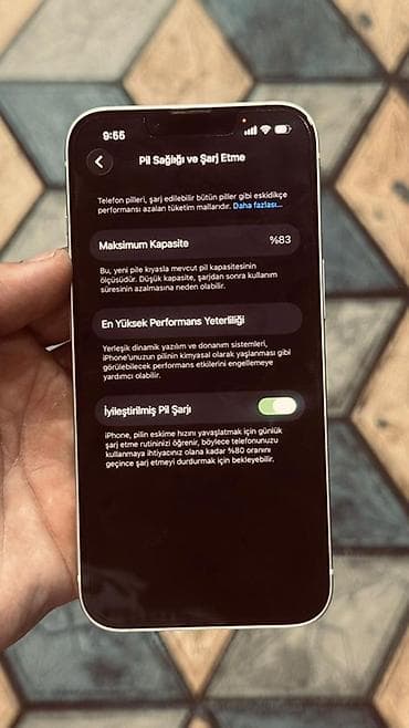 dubay 13: IPhone 13, 128 GB, Starlight — 2