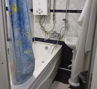 kristal abseron ev satilir: Xirdalanda 3 nomreli mektebe yaxin 2 ci mertebede 2 otaqli kiraye ev — 5