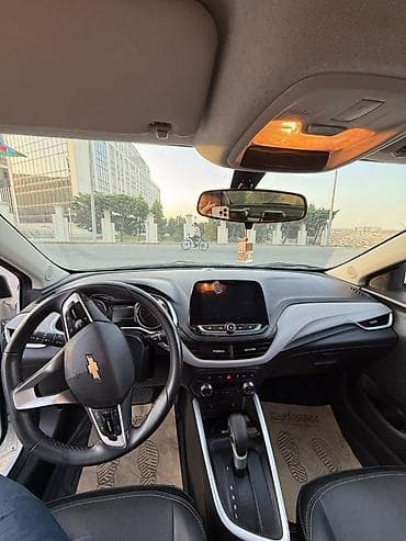 maşın satisi: Chevrolet : 1.2 l | 2025 il 35000 km Sedan — 6