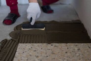 Santexnik işləri: Salam, Hər növ keramik plitə keyfiyyətli şəkildə divar və yer səthinə — 9