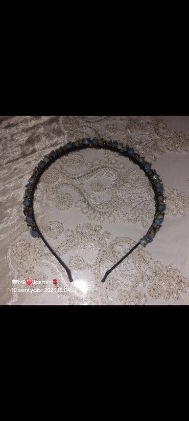 Очки: Bəzəkli saç aksesuarı alınıb istifadə olunmayıb satıram. Real alıcı — 3
