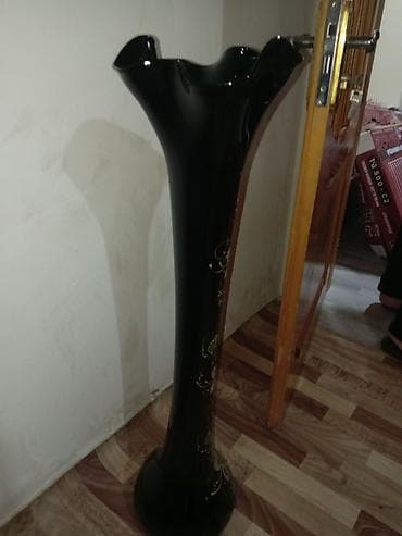 gülle: Bir vaza, Bogem şüşəsi — 2