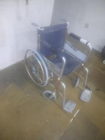 Mexaniki əlil arabası - Konstruksiya: möhkəm metal çərçivə, xrom — 3