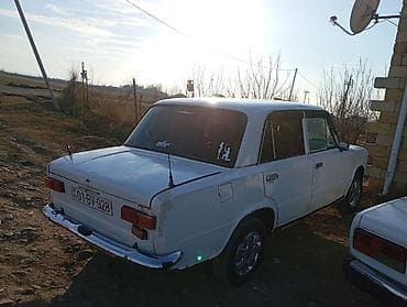ford focus 2018: VAZ (LADA) 2101: 3.2 l | 1973 il 180 km Sedan — 3