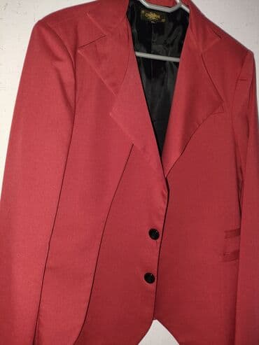 Qırmızı rəngli qadın blazer - Brend: CRÖMER - Ölçü: XL (etiketdə