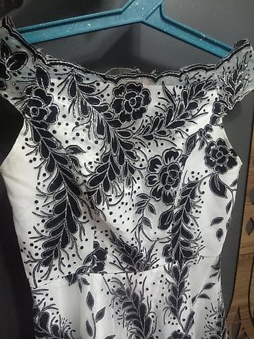 ağ sumka: 2 ci el geyimlerdir — 4