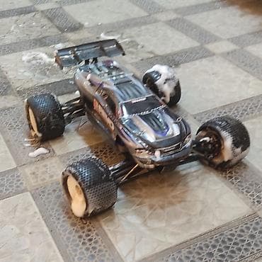 uzunbogaz cekmeler: Traxxas E-Revo RC truggy - 1/10 ölçülü yüksək performanslı elektrikli — 1