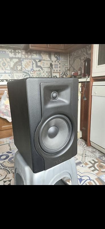 M audio bx 8 d 3 ela isleyir qetiyyen ve qetiyyen problemi yoxdur oz — 2