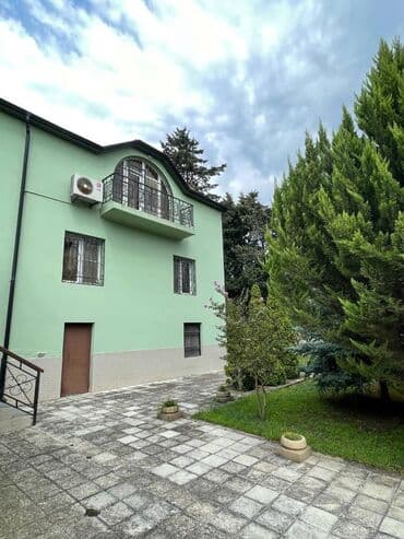 salyanda evlər: 15 otaq, 550 kv. m, Orta təmir — 11