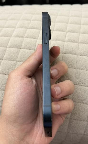 iphone 12 qara: IPhone 14, 128 GB, Midnight, Face ID — 5