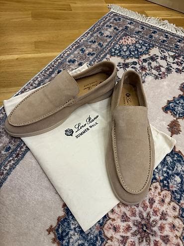 kis: Loro Piana summer walk. 44 yazilsada 42 e gedir.Yeni. Unvan Inqilab — 2