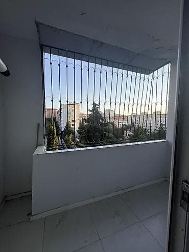 ev axtaran: Ünvan ehmedli metrosuna 10 dq mesafede. kapital bankın arxası. otaq — 7