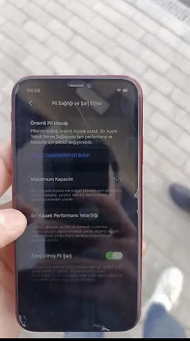IPhone 11, 128 GB, Qırmızı, Face ID, Simsiz şarj — 4