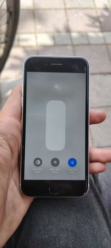 2 ci el iphone 15 pro max: IPhone SE 2020, Серебристый, Отпечаток пальца — 5