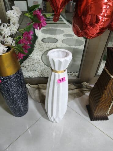 kameliya gülü: Bir vaza — 1