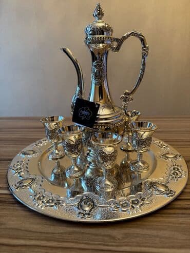 1 yaş dekoru: İdeal veziyyetde,yenidir — 2