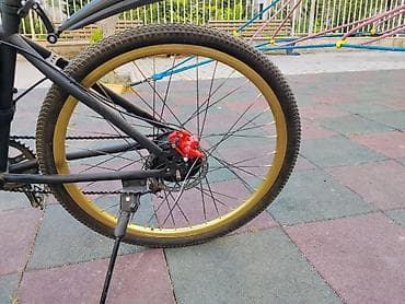 28 velik: Yüngül və gənayətçil eləktrik velosipeddir. Təkər ölçüləri 28 — 8