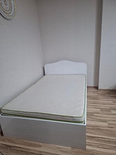 Ağ rəngli tək nəfərlik çarpayı dəsti - Ölçü: təxmini 90×200 sm (tək — 7