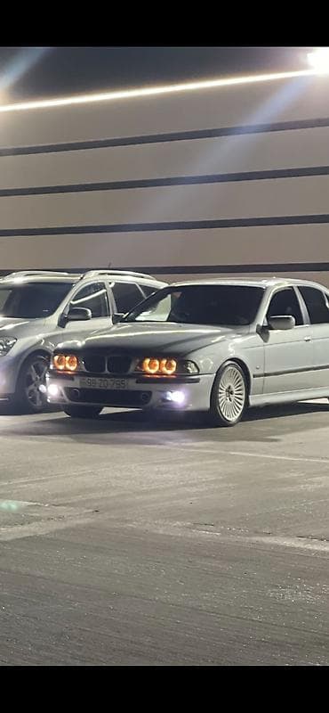 BMW 5 series: 2.5 l | 1998 il Sedan — 3