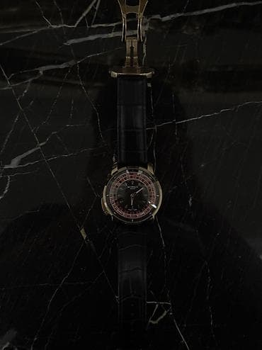 moskva univermagi qizillar: İşlənmiş, Qol saatı, Swiss — 2