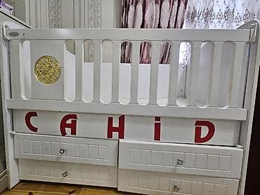 alibebe beşik: Oğlan üçün, Dördbucaq, Beşik, Dəstsiz, Matras ilə, Yellənmə mexanizmsiz — 1