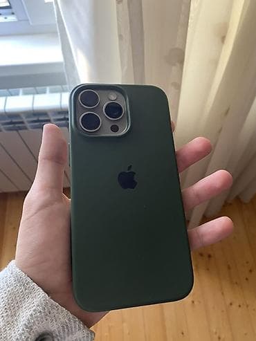 macbook pro m3: IPhone 15 Pro, 256 GB, Natural Titanium, Face ID — 2