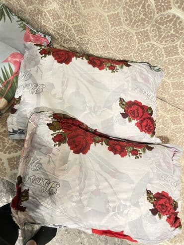 Digər ev dekoru: 2terefli yorgan yastiq desti, 150 azn alinib yenidir — 2