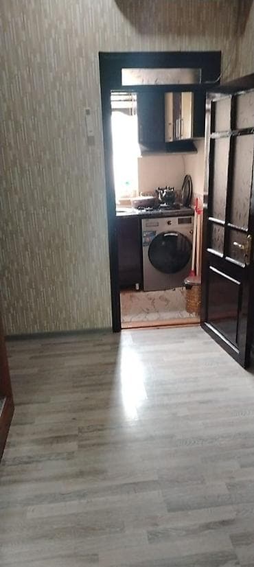 lökbatan ev satışı: Satılır: həyət evi. Qaradag rayonu Lokbatan massiv 1. Otaq sayi 2 — 1