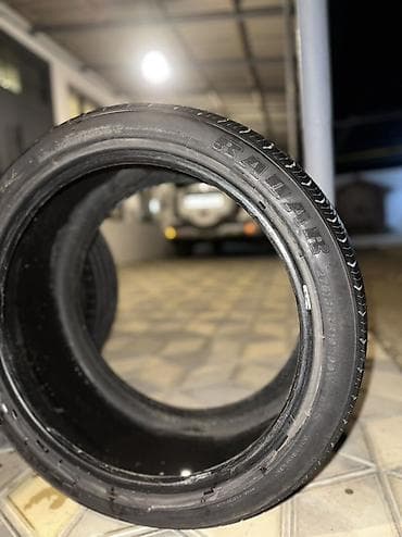 masin bazari: Şin Bridgestone 265 / 35 / R 19 — 5