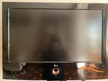 qara ekran sekilleri: İşlənmiş, Düz TV altlığı, Polkalı, Şüşəli — 8