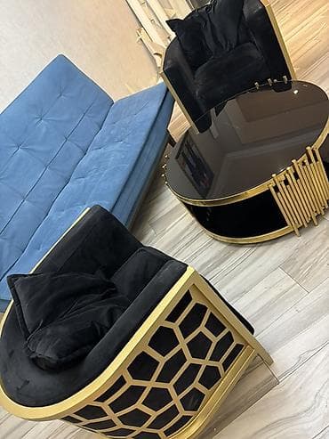 Qonaq otağı mebel dəsti - Tərkib: 1 ədəd üçnəfərlik divan (mavi