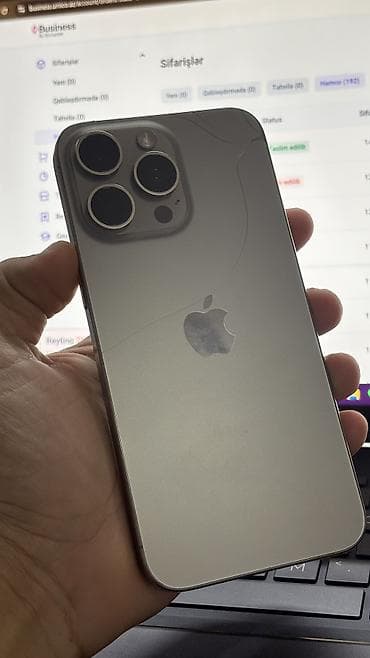 iphon 6 plus: IPhone 15 Pro Max, 256 GB, Natural Titanium, Simsiz şarj, Face ID — 3