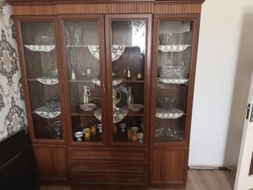 Спальные гарнитуры: Сервант — 1