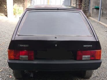 ваза стеклянная прозрачная высокая без узора: VAZ (LADA) 2109: 1.6 l | 1994 il 321468 km Sedan — 2