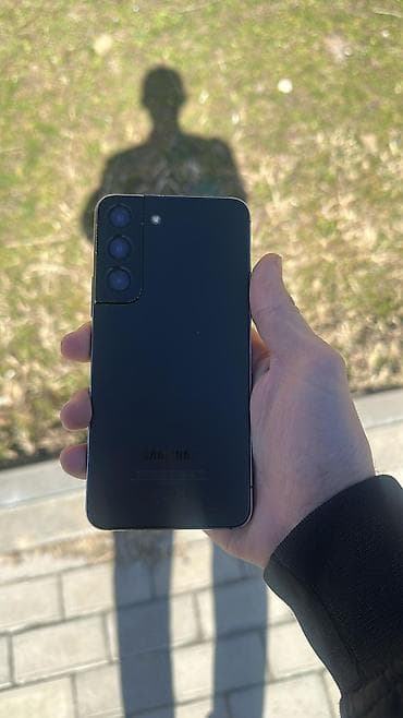 Samsung Galaxy S22, 256 GB, rəng - Qara, Simsiz şarj