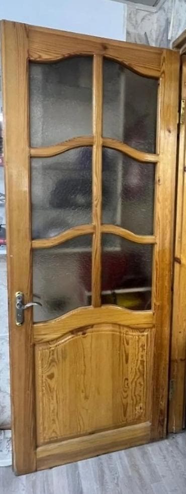 qapi darvaza: Taxta iç qapı – şüşəli model - Material: tam taxta (təbii ağac — 2
